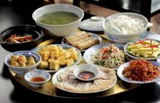 Top 9 Nhà hàng, quán ăn gia đình ngon, nổi tiếng nhất ở quận Phú Nhuận, TP. HCM