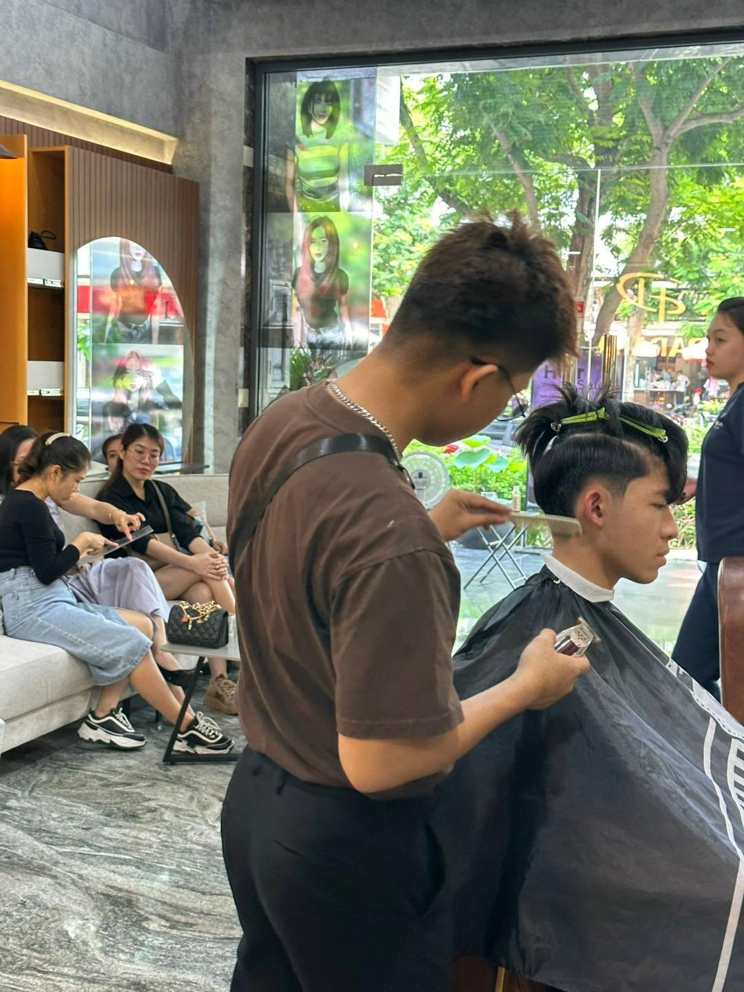 Làm Tóc Tại Padaha Hair Salon HCM Có Uy Tín, Đẹp Không? 5