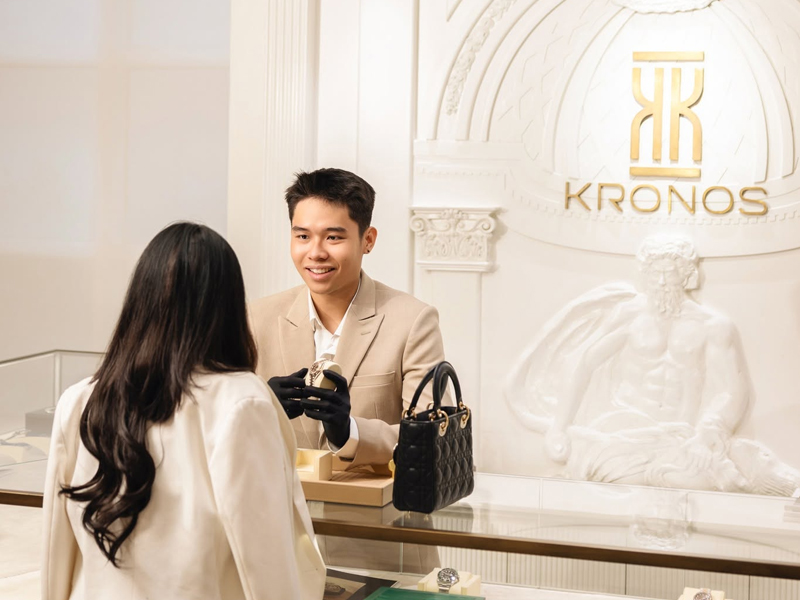 Đồng Hồ Tại Kronos Luxury Timepieces Có Cam Kết Chính Hãng Không?  8
