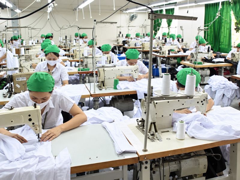 Xưởng may đồng phục theo yêu cầu phường An Phú Đông 5